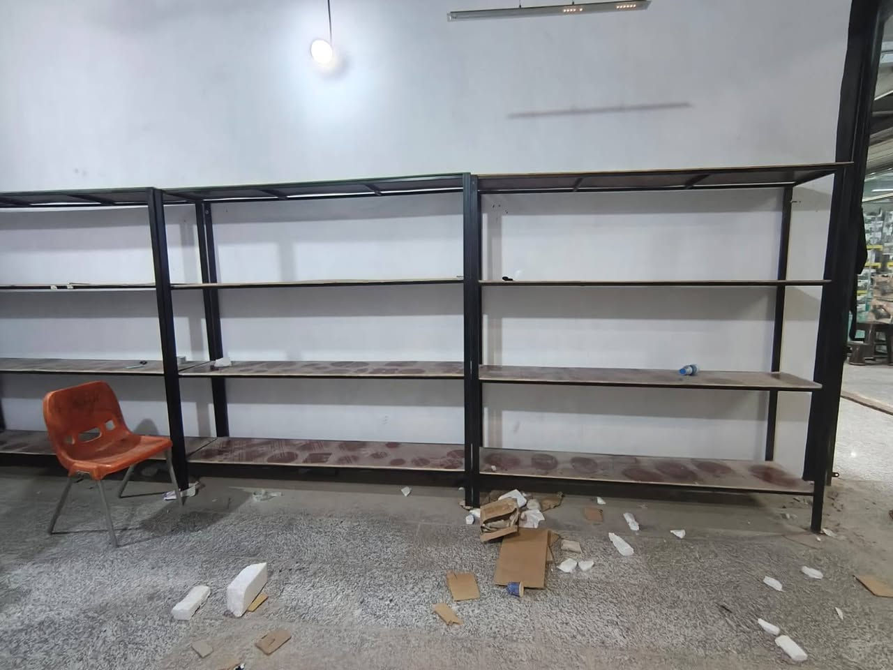 رفوف تسكام للبيع ست رفوف
للستفسار الاتصال على الرقم ‏‪
*********** بي واتساب
