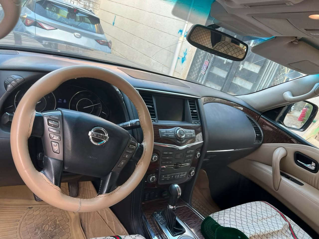 نيسان ارمادا بلاتينيوم 2019 محدثة 2023 من الخارج سياره جاهزه / حادثها امامي وبيها قطع صبغ ابيع حزام ..سياره بدون نقص رقم بغداد تحويل 
للأستفسار ***********
او المراسله على الماسنجر 

للبيع او المراوس
