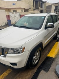 لاريدو • ٢٠١١ • بدون صبغ