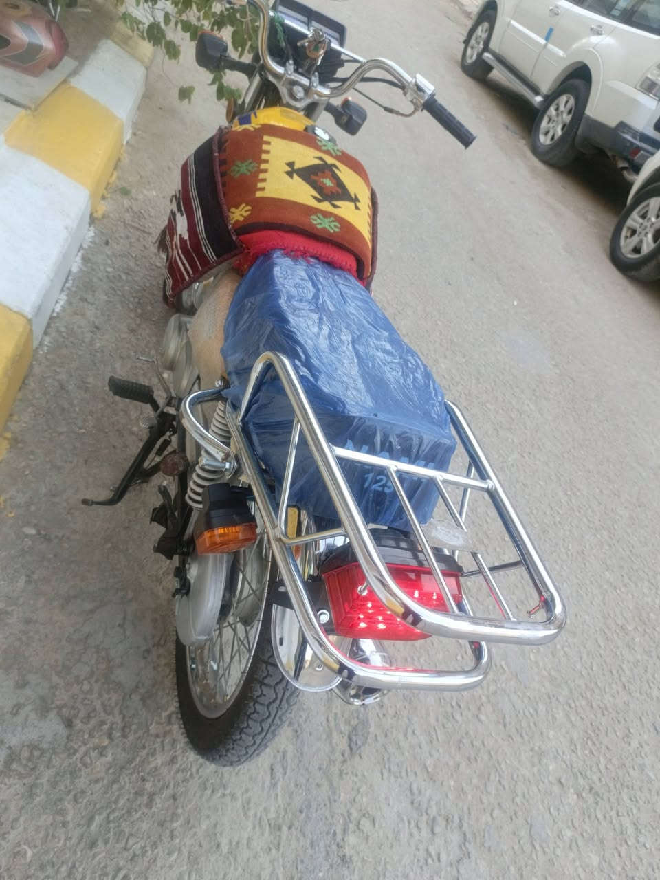 السلام عليكم أربعة كير رابيدو
شاصي 2021 تعمير جديد أقل الشهر اوراق سكنر باسمي
دراجة شغاله من طول للطول كهربائيات كامله دبلات امامي وخلفي شغال زوج تايرات جدد محرك ناعم شلعه معدل 

كربلاء قرب مستشفى الكفيل حي الامام علي 
(***********) بي واتس اب
