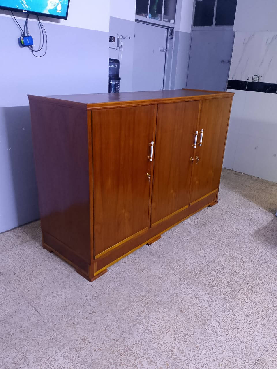 للبيع مناميه 3 ابواب خشب عراقي صاج شغل توصي نظافة 80 الطول 185 العرض 60 الارتفاع 120
العنوان جانب الايمن يرموك الثانية قرب سوق المعاش السعر 120 الف وبي مجال للطيبين 😊 شراي اتصل ***********
***********
