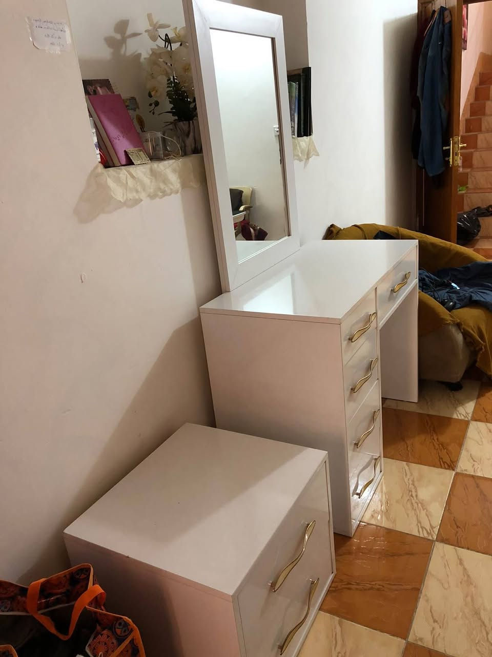 غرفة نوم • ٥ قطع • شغل معمل