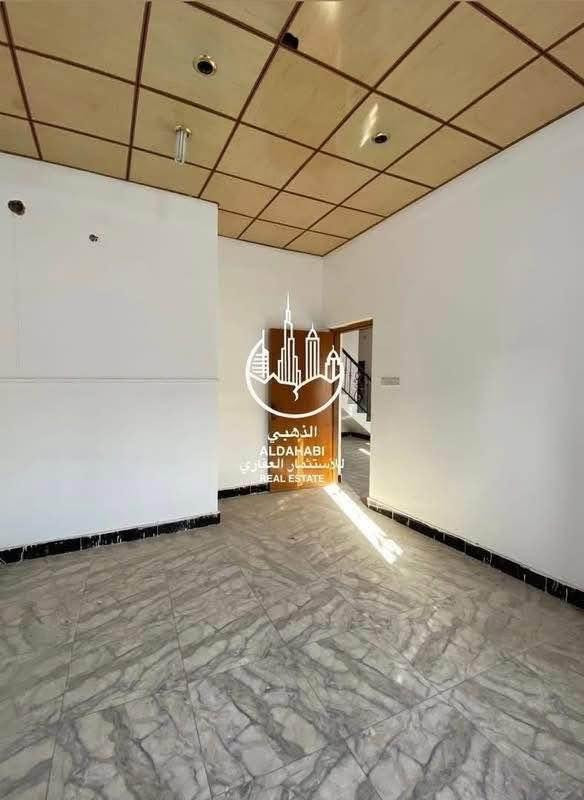 شقة للايجار في الحكيميه
موقع مميز معزوله
تحتوي على
غرفتين
صاله
مطبخ
صحيات
سطح
سعر الايجار 500 الف
للمعلومات اكثر الاتصال على الارقام
او زيارة موقعنا 
البصره _ شارع عام حي الزهراء _ قرب مستشفى النفط 
***********
الذهبي للاستثمار العقاري
مجاز قانونياً البصرة, العراق
