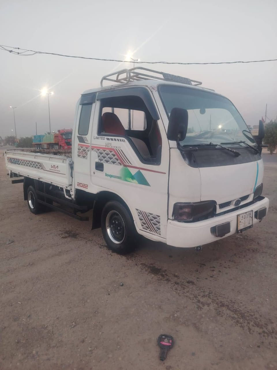 سلام عليكم كيه فونتيرا معروضه للبيع موديل 2000 رقم بغداد سنويه ل 27 تحويل مباشر قماره وربع سبعه جنكال مكينه وكير جدد تخم تاير جديد سياره حلوه ونضيفه ما نقصها اي شي عنوان سياره واسط سعر سياره 47وبيها مجال شي بسيط رقم صاحب سياره موجود يمك ***********////***********
