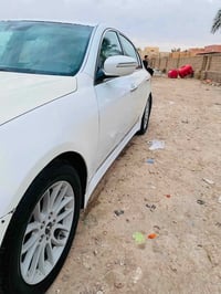 جنسس ٢٠١٢ • ابيض • بغداد