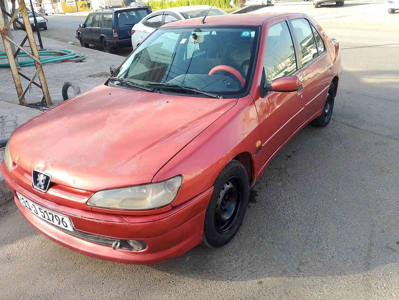 السلام عليكم للبيع بيجو 306 موديل 2002 رقم انكليزي بيها صبغ جاملغ خلفي تبريد بوري مكسور مشط ستيرن جديد تخم تاير جديد السعر 29 أو بيها مجال بسيط حك الجيه مكان السياره كراده شارع الصناعه رقمي ***********
