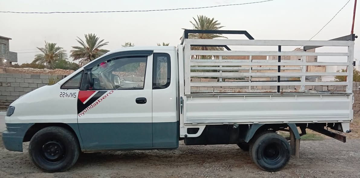 سياره هونداي ليبرو تحويل مباشر محرك بي صطره مكان سامراء مصبوغة جماليه بدون حادث السعر٥٠وبيه مجال ***********
