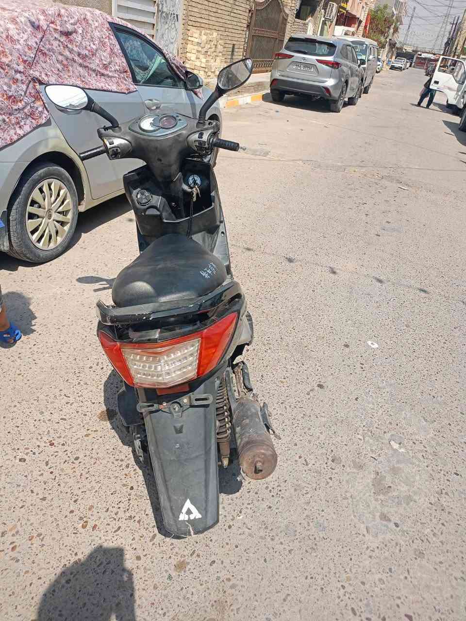 سكنز فحل كوري شغالة سلف هندر مجفته كهربائيات شغال *********** السعر 400 الشعب
