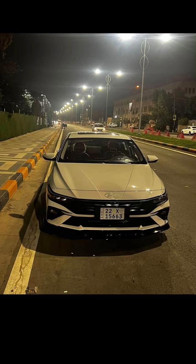 سلام عليكم النترا تجميع الصين محرك 1.6 دبل نوزل سياره خير من الله من تبريد وكلشي سياره بيه ملاحضات تكحيلات فقط سياره  ماشيه 47 الفً موجوده بغداد الكراده السعر 138 وبيه مجال  رقم هاتف ***********
