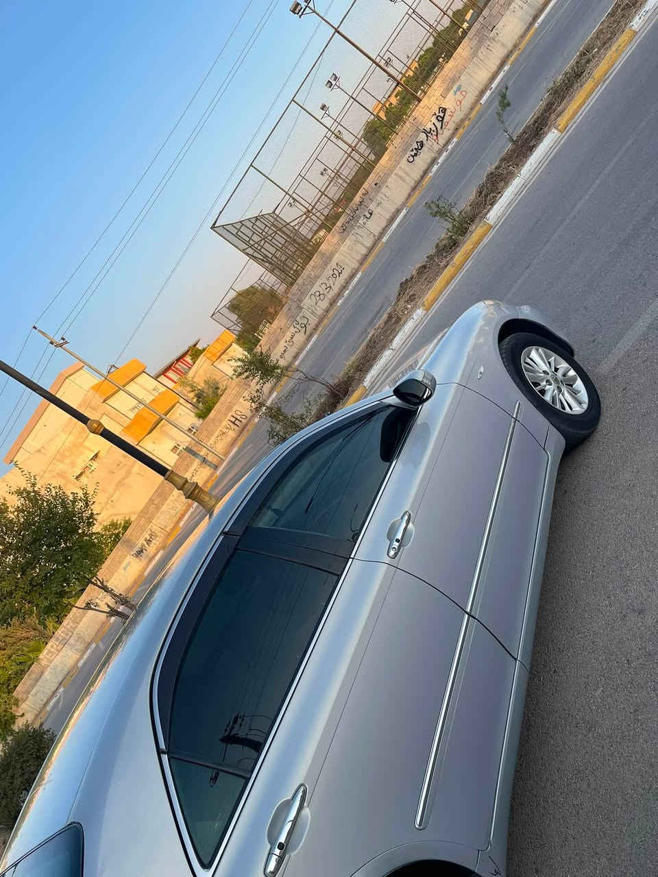 Mashala lamal hamu laya
شاهینە بڕاوە بڕاوە
2006بەسمە رەساسی

182🚀
بێدوکەل 
گێرومەکینە بەشەرت
رەنگ بەحری
ناو کرێمی
 دودگمە شاشە 
کامیرە
پێشە دوا حاسە
ئاوینە ئیشارەت 
تەبرید ساردو گەرم🥶
 دەعم لیدراو بەشررت
کەڤەر شەنسی بەشەرت
 بێ تەقەو رەقە
بێمەسروف 
شوین هەلەبجەی تازە
سعر46گەلەو ماعمەلەیە برایانە
ژم/***********ڤایبەر و واتس ئەپی لەسەرە
