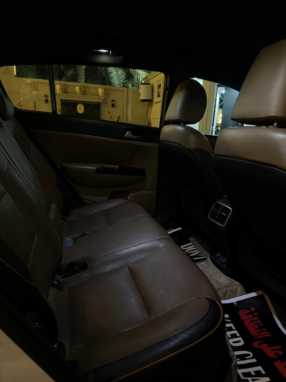 السلام عليكم 🕊️
سبورتج 2021 جيتي لاين ( المقدسه) 🚗✨
فول مواصفات للاخير اعلى فئة 1/1
مكفولة من صبغ وتبديل كفالة عامة عدى رصعة بسيطة في اسفل الباب الخلفي 🛡️
وكالة الشركة الدولية ام الضمان
بصمه تشغيل 📲
بانوراما 🌌
كراسي كهرباء ⚡️
كراسي جلد اصلي 🐮
مكينه 2000 دوش 🌬️
هاند بريك بصمه
شاحن واير ليس 🔌
شاشه ابل كار بلي 📱
اريل نفكيتر 🚪
كامره دواره 📹
قطعتين تبريد ❄️
تشغيل عن بعد 📡
3 انظمه قياده 🏁
كراسي اماميه كهرباء ⚡️
حساس امامي وخلفي 📏
8 ايرباك عدد 🛡️
لايت LED 💡
كشافات زينون 🔦
بكلايت LED 🚙
ويل كب 19 ⚙️
شفتات مقود 🎛️
وباقي المواصفات المعروفه ✅
رقم بغداد جديد بإسمي تحويل مباشر 📄
سيارة جديده بلعافيه ع الياخذها 😍
ماشيه 70km 📉

مكان السيارة بغداد 📍

*********** 📞

السعر :: 220 وبيهه مجال بسيط حك الجية 💰
