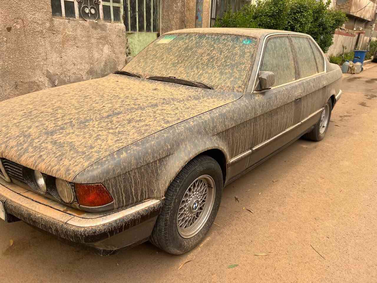 السلام عليكم بي ام موديل 93 اصلي حجم 730 مكينه 35 سياره جديده معنى الكلمه نظيفه حيل بيها قطع صبغ فول مواصفات اعلى فئه بردات بل بيبان وبرده كهرباء بالجامه الخلفيه كشنات كهرباء دبل ايرباك دبل جكمجه دبل جام تبريد ثلج مكينه وكير جدد كشنات نظيفه كهربائيات بلاد مملعوب بيهن سلايت بسمي تحويل ثاني يوم   ويل خليه تخم تاير جديد طكتين السعر 76 بيها مجال للطيبين مراوس حسب قناعه عنوان بغداد حي الاعلام استفسار اتصل ***********
