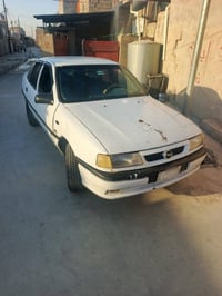 ١٩٩٣ • محرك 1.8 • بدون ضربه