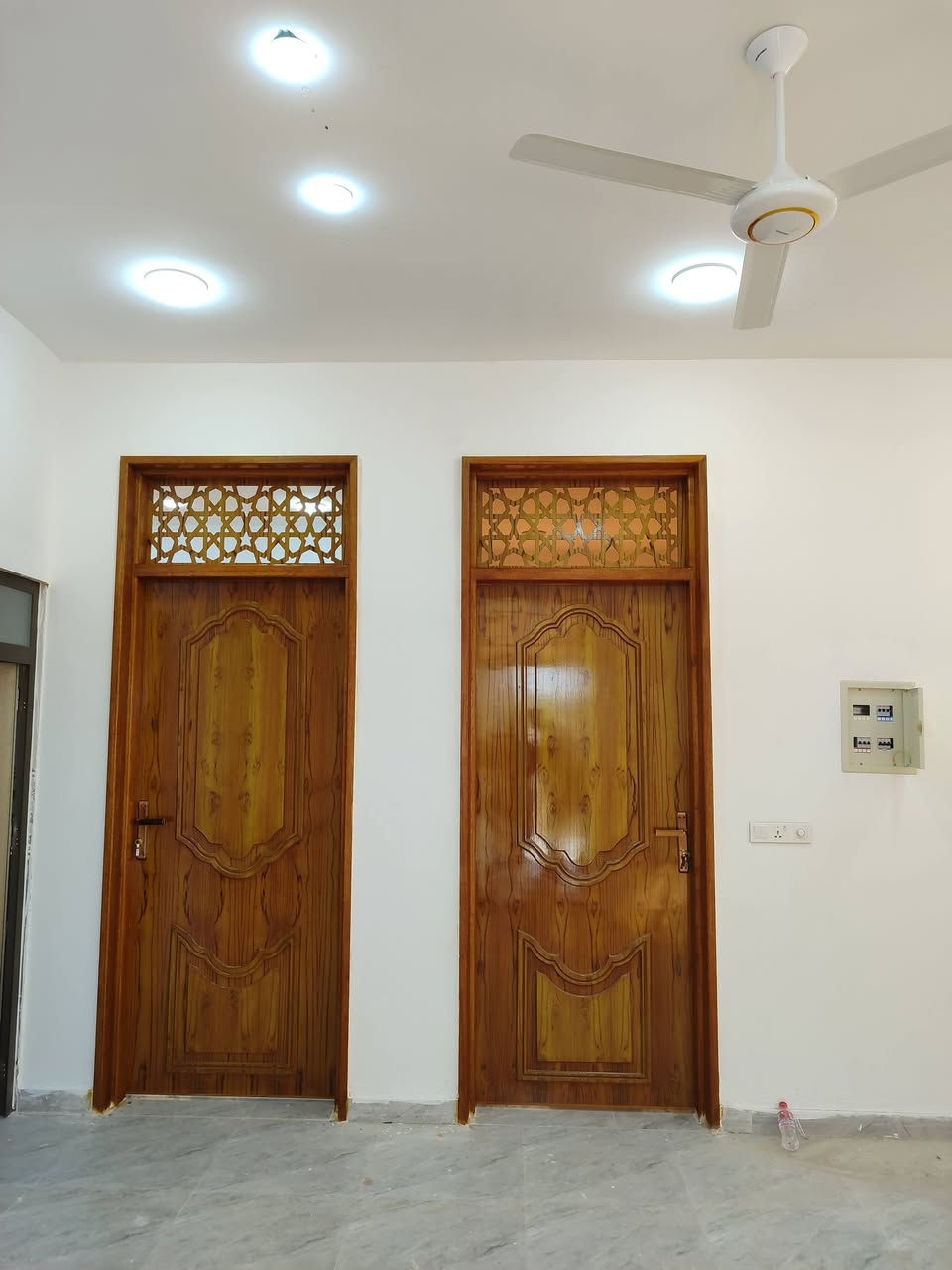 محل نجاره الود شغل تزكام معاكس خمسه ملم صبغ الشعر حراري 
كيلون تركي صلي شغل حسب طلب الزبون
عنوان ميسان محموديه قرب مجمع سفير كهربائي شارع مشاتل 
***********
