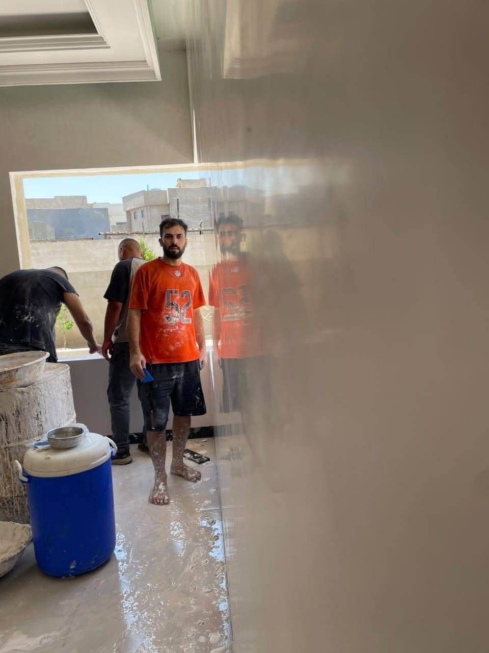 كادر جص متفرقين حاليا
شغل درجة اولئ انضباط بالعمل 
وشغل شرط كبان وخيط 
لا استفسار الاتصال ع أرقام التالية
***********
***********
يوجد واتساب

نص مكتوب في الصور:
- HONOR X9c