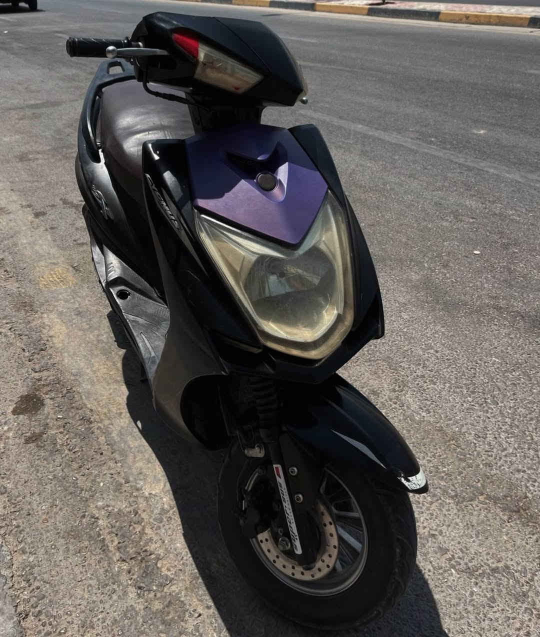 دراجه سكنس للبيع نضيفه كهربائيات شغاله نكره سلف سعر 450 وبيه مجال قليل كربلاء الحر رقمي ***********
