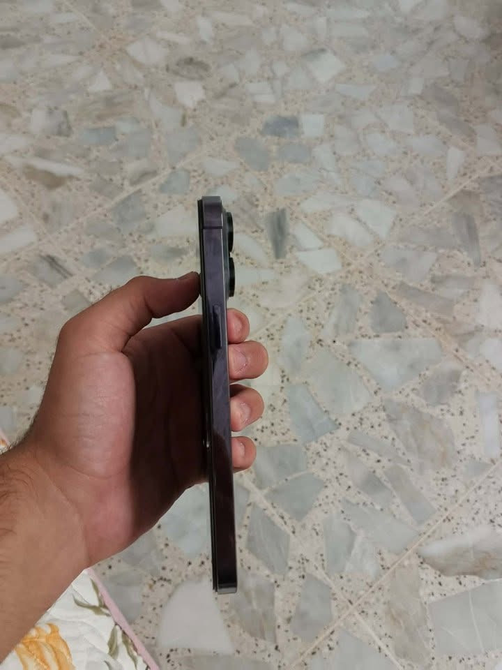 ايفون ١٤برو ماكس 
ذاكرة ١٢٨
تك 
الملاحظات:مبدل شاشة وباتري نوعية كلش حلوة وضهر مكسور

السعر٥٢٥ وبي مجال حگ جيتك 
***********
