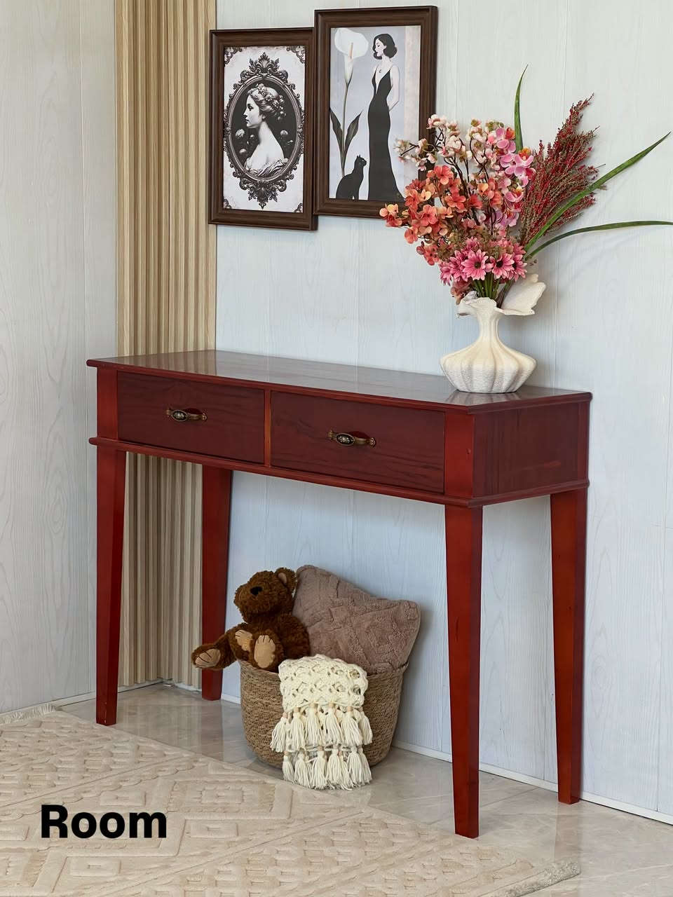 🥀🧉

نص مكتوب في الصور:
- Room