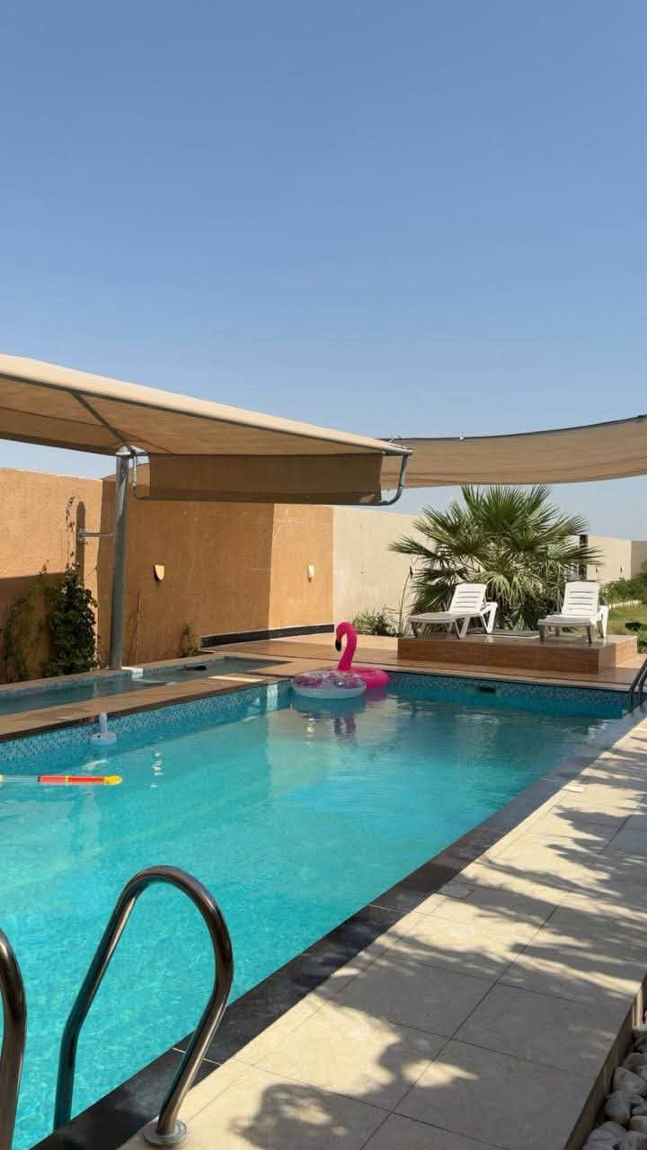 بغداد التاجي🏝️
مزرعه نضيفه وجديده وسعر الشفت هلمره مناسب جداً
للعوائل وكذلك للشباب
كعدات داخليه وخارجيه وايضاً متوفر العاب للاطفال وللكبار
للتواصل خاص او واتساب. ***********
