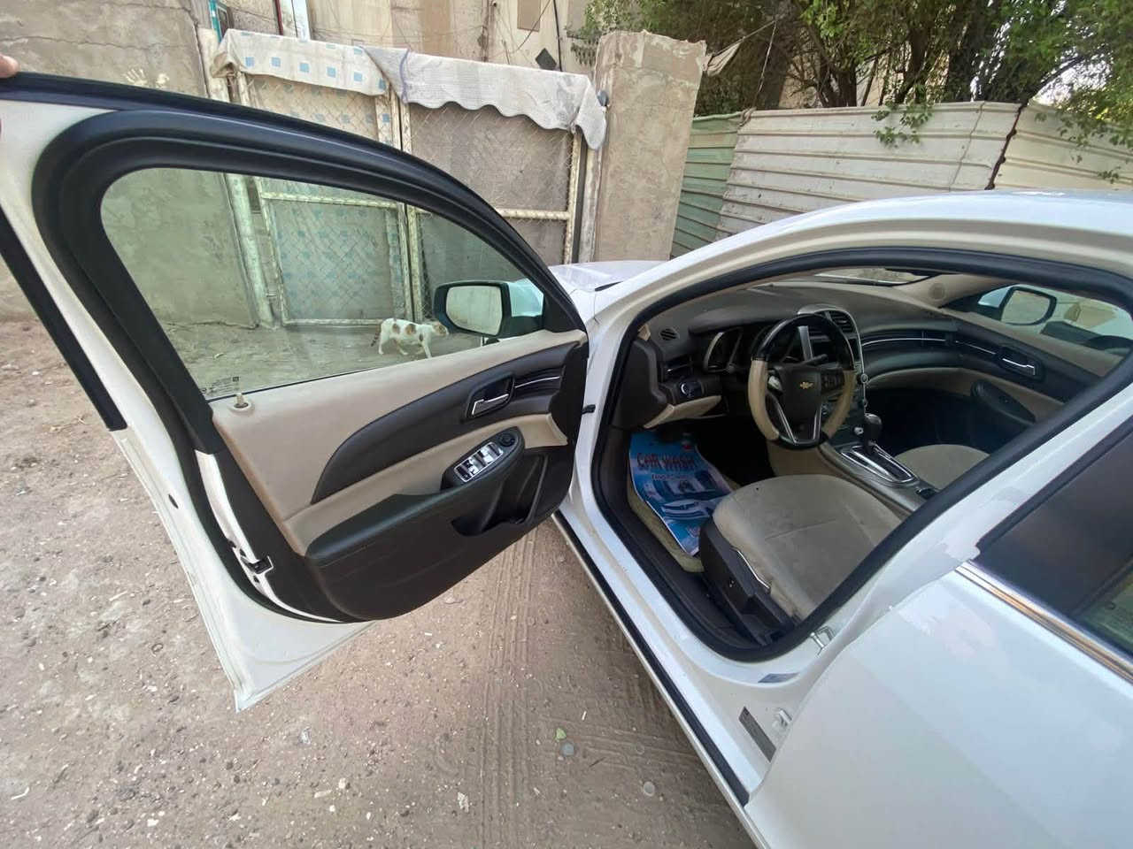 السلام عليكم ماليبو2015خليجيLs
2400 
ابيع على حادثها جاملغ  ودعاميه وشويه من البنيد
وراديتر تبريد انزرف اثناء الحادث  
مكان السياره بغداد السيديه
وكاله عامه باسمي  
السعر65$
***********
