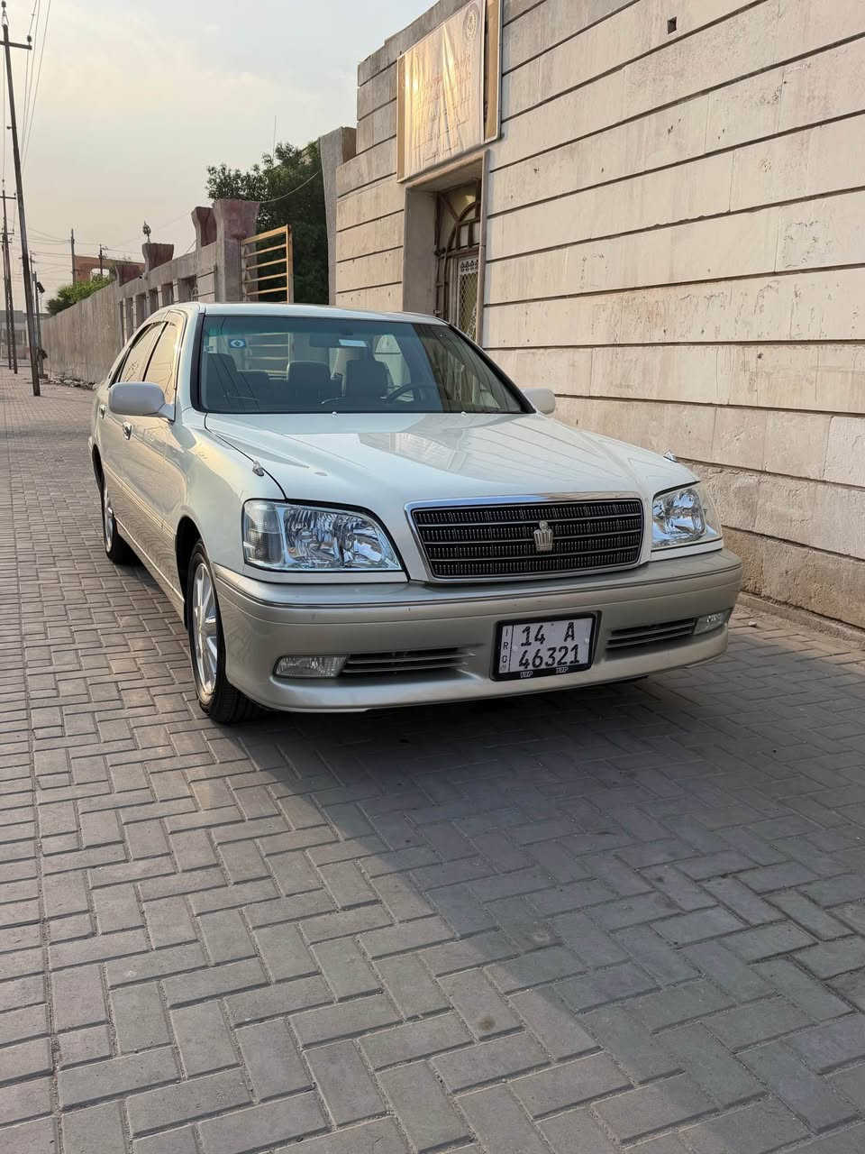 كراون • ٢٠٠١ • بصرة