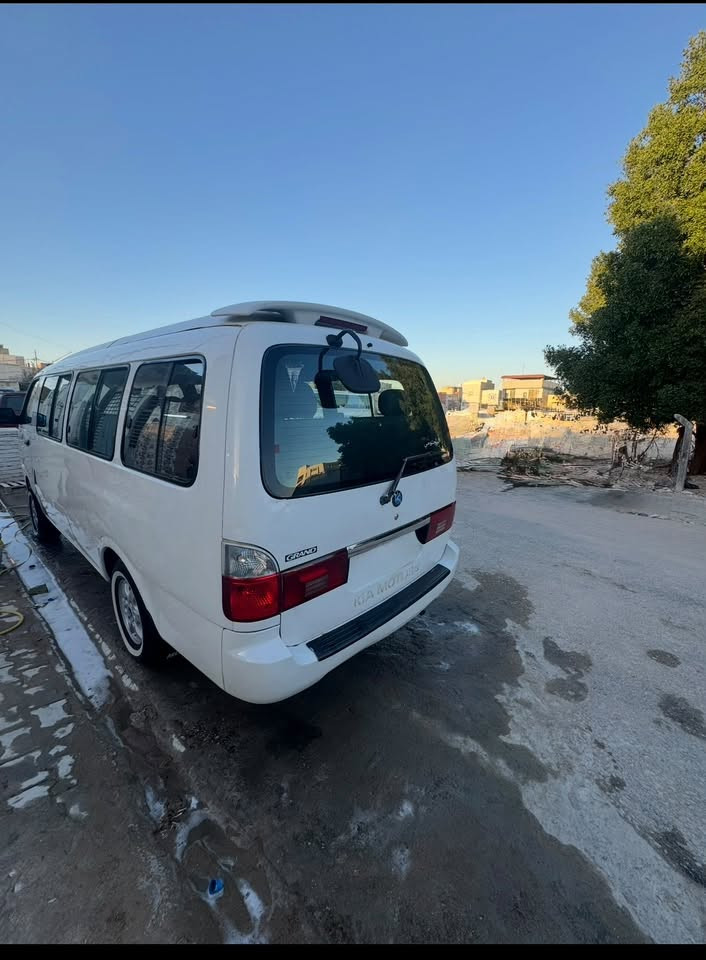 للبيع سياره بريجو منغولي ١٤ راكب موديل ٢٠٠٥  بلادي مابيها صبغ دوشمه جديده ومكينه جديده مابيها تنقيص تخم تاير جديد والسياره خير من الله الرقم قادسيه الماني العنوان كوفه حي ميسان للاستفسار الاتصال على الرقم ‭***********‬
