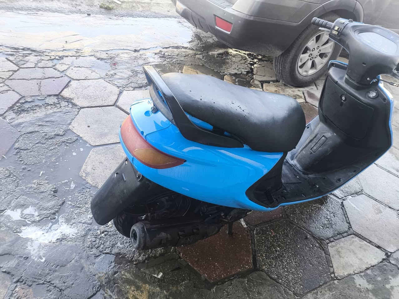 السلام عليكم دراجه فراشه فحل للبيع مكينه جديده السعر 260 بيه مجال قليل العنوان حله شارع 80 رقمي ***********
