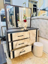للبيع مستخدم  07714086489 سكرين ودز واتساب
