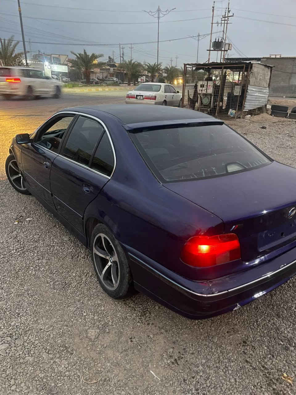 بي ام 528i • كير اوتو • تكريت العلم