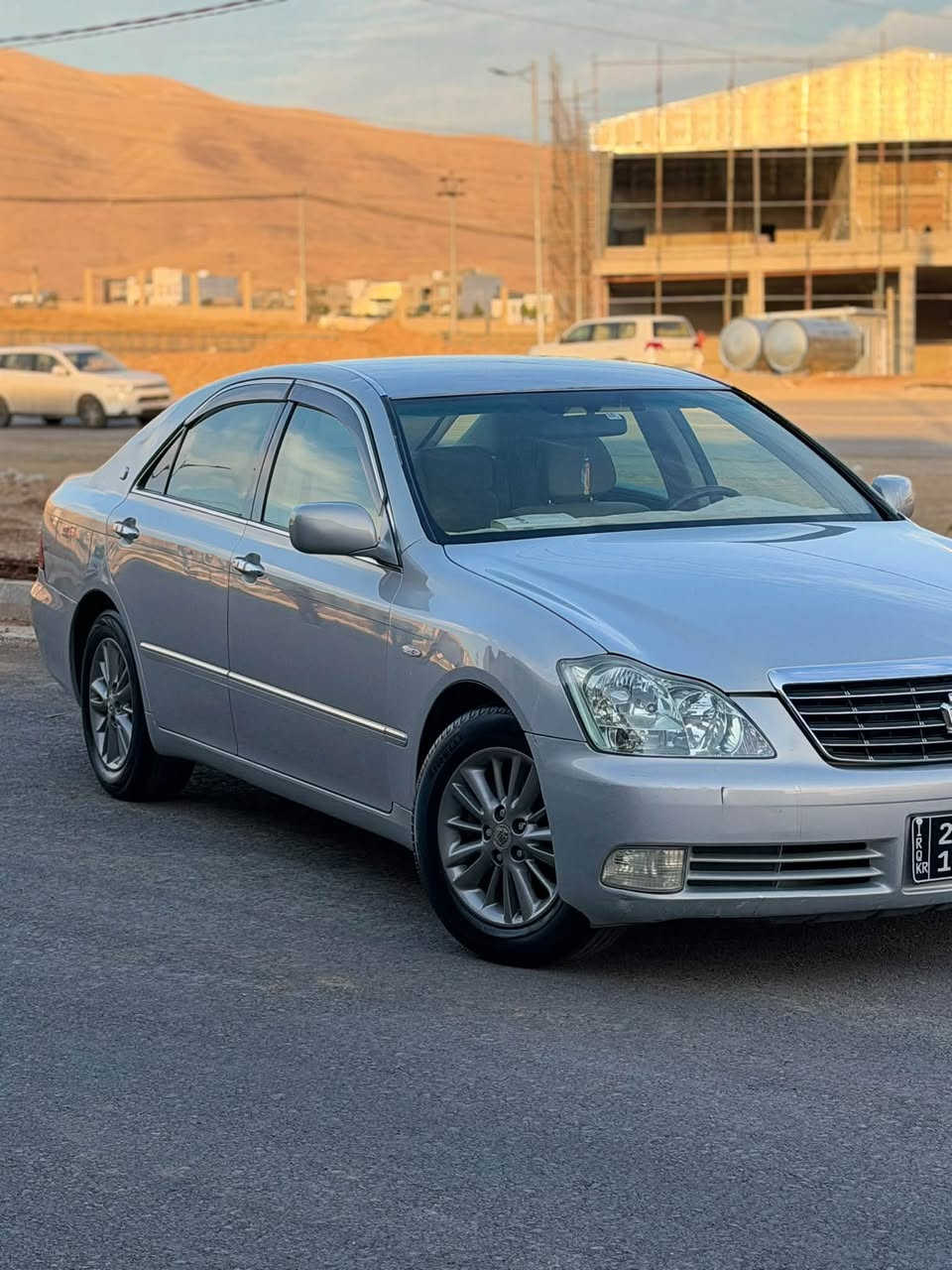 شاهینە ٢٠٠٦ بڕاوە ١٨٢ کۆدی هەیە
***********
١٢٥ هەزار ڕۆشتوە 
کۆدی هەیە 
٣ دوگمەی پەردە 
ناو زەرد 
فۆڕمیگای نەشکاوە 
مەجموعە سوکانی لێگزز بەشەرت بەیەک پەنجە ئەسوڕێ 
کارەبایی کامل مەزبوت 
نمونە لە جوانی 
کامل مەسرەف کراوە 
جامی هەڵگیراوە و برێکی بەستراوە 
سەیارەکە  هی ماڵە تێر مەسرەف کراوە 
٤ویلی نەوتی لۆکی لە ژێرایە 
کونی گەرمی گیراوە کاتم کراوە 
مەکینە١٨٢گەورە بەگەورە 
سەیارەکە زۆر زۆر پاکەو جوانە 
نرخی٥٢معامەلەیە کەم 
هی هەرزانتریش هەیە وەک ئەمە نیە 
سەقفو کەڤەر گۆڕاو و شانسی کۆسەرە بەشەرت 
ڕەحمەت و لێبێت ئەگەر موشتەری نیت سەرمان مە ئێشێنە 
***********
ئەدمینی دڵ❤️

