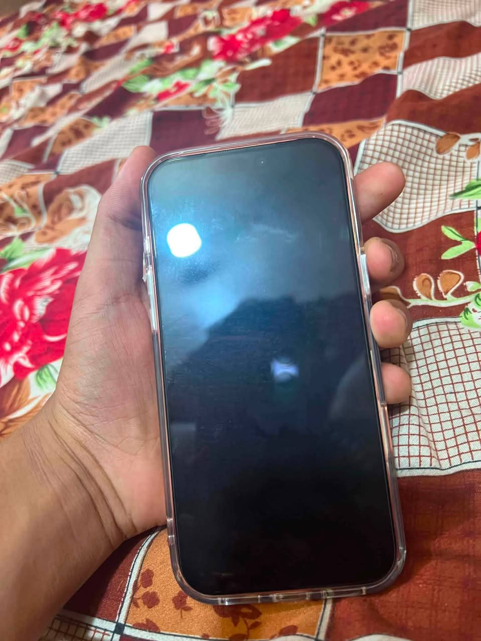ايفون 17برو ماكس ذاكرته 256سمكارت بطاريه 100دورات 47 سعر1750 مجال حك الجيه للستفسار***********
