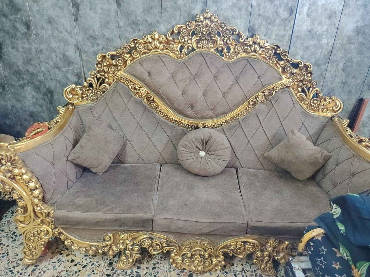 تخم زان مصري مع طبلات ب600وبي مجال بسيط

