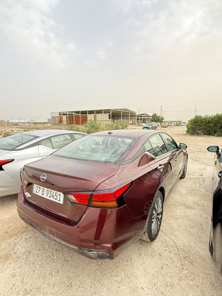 نيسان التيما 2025
موصفات السيارة SV
بصمة 
ردار 
كامرة 
لايت زنون
وباقي الموصفات المعروفة 
مرقم شهداء ذي قار 
ضررها : تقرير غرق شغاله 💯 
للأستفسار ***********
مكانها ناصرية سوق الشيوخ
