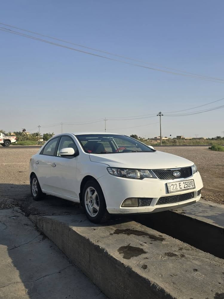 🚗 للبيع/كيا سيراتو 2011 رقم اربيل 
📍 المكان: الصويرة

🔹 محرك 1600
🔹 التبريد 
🔹 تحكم بالستيرن
🔹 حساسات خلفية
🔹 السيارة نظيفة (
***********
سعر ٨٦
━━━━━━━━━━━━━━ بغداد, العراق
