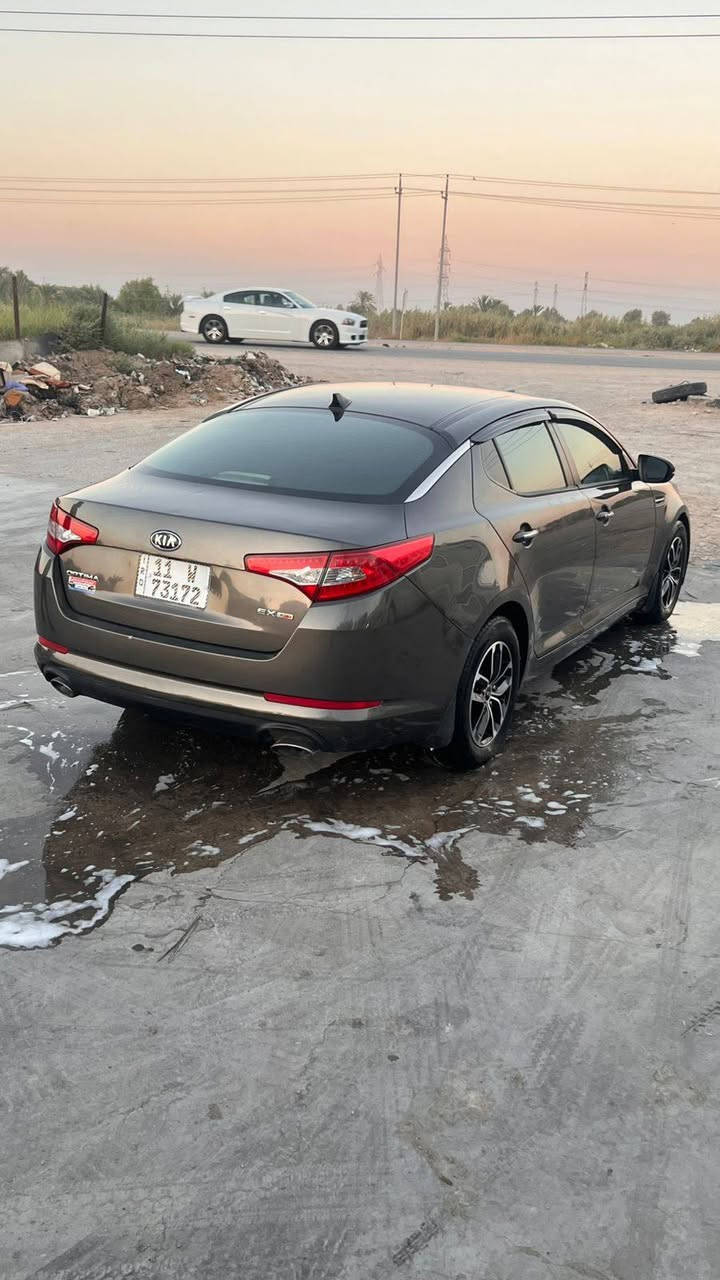 كيا اوبتيما موديل ٢٠١٣رقم بغداد بسمي تحويل مباشر سنويه جديده هزه جديده وارد أمريكي ضرر بارد بجاملغ الأمامي بدون داخل بدون صبغ بدون تبديل كفاله عامه فول مواصفات للأخير بصمه تشغيل وبصمه أبواب بنوراما قطعتين تبريد داخل بيجي حساسات امامي خلفي تحكم جهتين ويل كروم ٣انضمه سماعات انفنتي خزن ميموري مكينه ٢٤٠٠كير تخم تاير حداده امامي خلفي تبريد ثلج ماشيه ١٤٠ سعر ١٠٨ وبيه مجال للاستفسار الاتصال ع *********** *********** مكاني ذي قار الرفاعي الرفاعي, ذي قار

