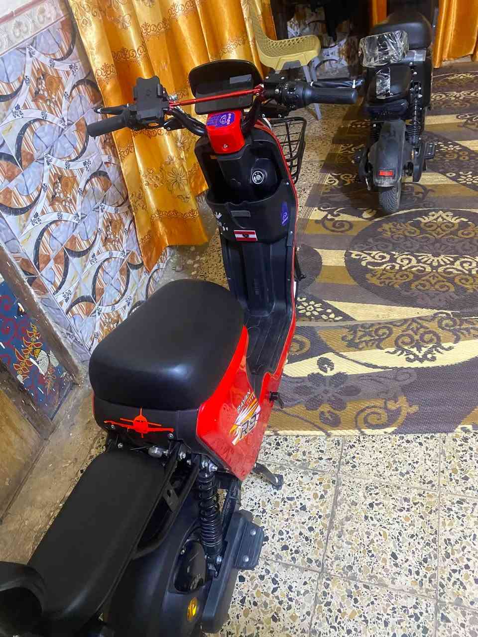 دراجه شحن ار 9 جيد وكيل سعر خاص وهاذ رقمي ***********
