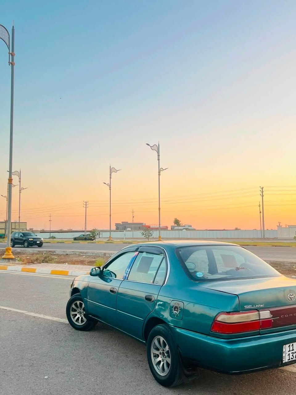 سلام عليكم
كورلا موديل ٩٤ محور للبيع 

رقم بغداد جديد 

هزة وفحص جديد 

السيارة بأسمي تحويل مباشر 

كير محرك مكفول 

حدادية مكفول

تبريد ثلج 

ترايها ومشيها ناعم خير من الله 

كهربائيات كلها شغاله 

زوج تاير جديد 

السيارة صبغ عام 

مي راديتر اخضر دهن المحرك جديد اصلي 

السعر ٤٦ وبيها مجال 

مكان السيارة واسط الصويرة 

***********
