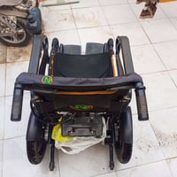 عربانة كهربائية • مستخدمة ٤ أشهر • بيه مجال