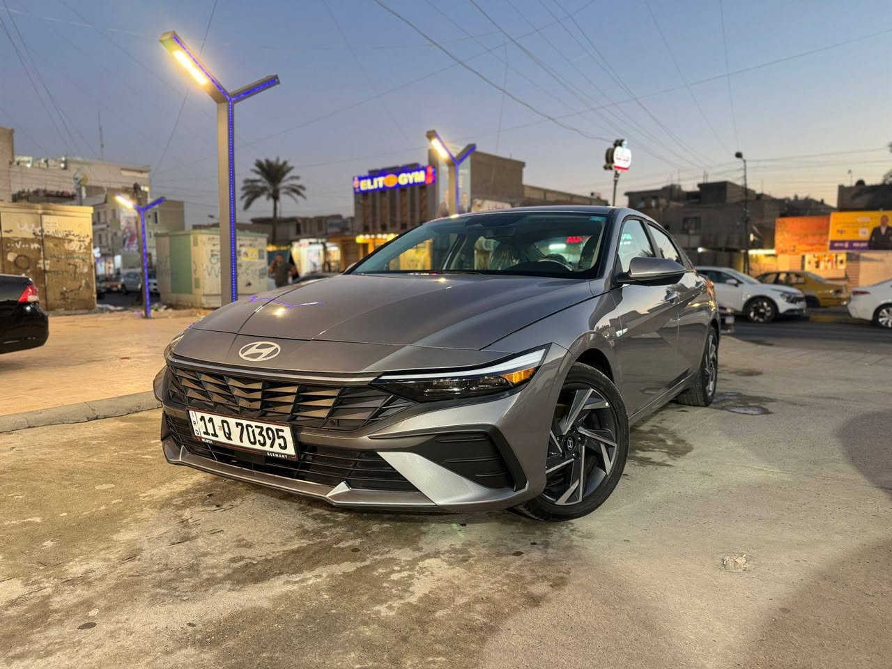 🔥 للبيع هونداي النترا هايبرد 2025 🔥
📍وارد امريكي لمتد – فل كامل
📏 الممشى:  29الف ميل 
✨ المواصفات: • شاشة كبيرة + عدادات ديجتال
• كاميره خلفيه دواره
• مكينه 1600 هايبرد
• تدفئه مقاعد
• شاحن وايرس
• مقعد السائق كهرباء 
• فتحة سقف سلايد رؤف
• تشغيل بصمة عن بعد + بصمه ابواب
•  سستم صوت Bose 
• رادارات امامية قيادة ذاتيه 
• رادارات جانبيه نقطة عمياء
• رادارات خلفية تبية عبور + بريك ذاتي
• كراسي جلد فاخرة + داخل لونين 
• اشاير بالمري
• لدات نهارية اماميه 
• حساس هواء اطار
• صندوق ذكي
• وضعيات قيادة سمارت نورمال سبورت ايكو
• لايتات زنون 
• ذاكره خزن ميموري وضعين
الاتصال والاستفسار
*********** اتصال او واتساب
