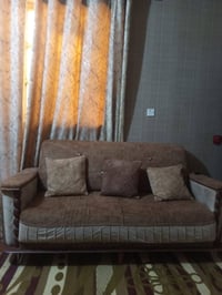 10 مقاعد سعر 350 وبي مجال 07775584724
