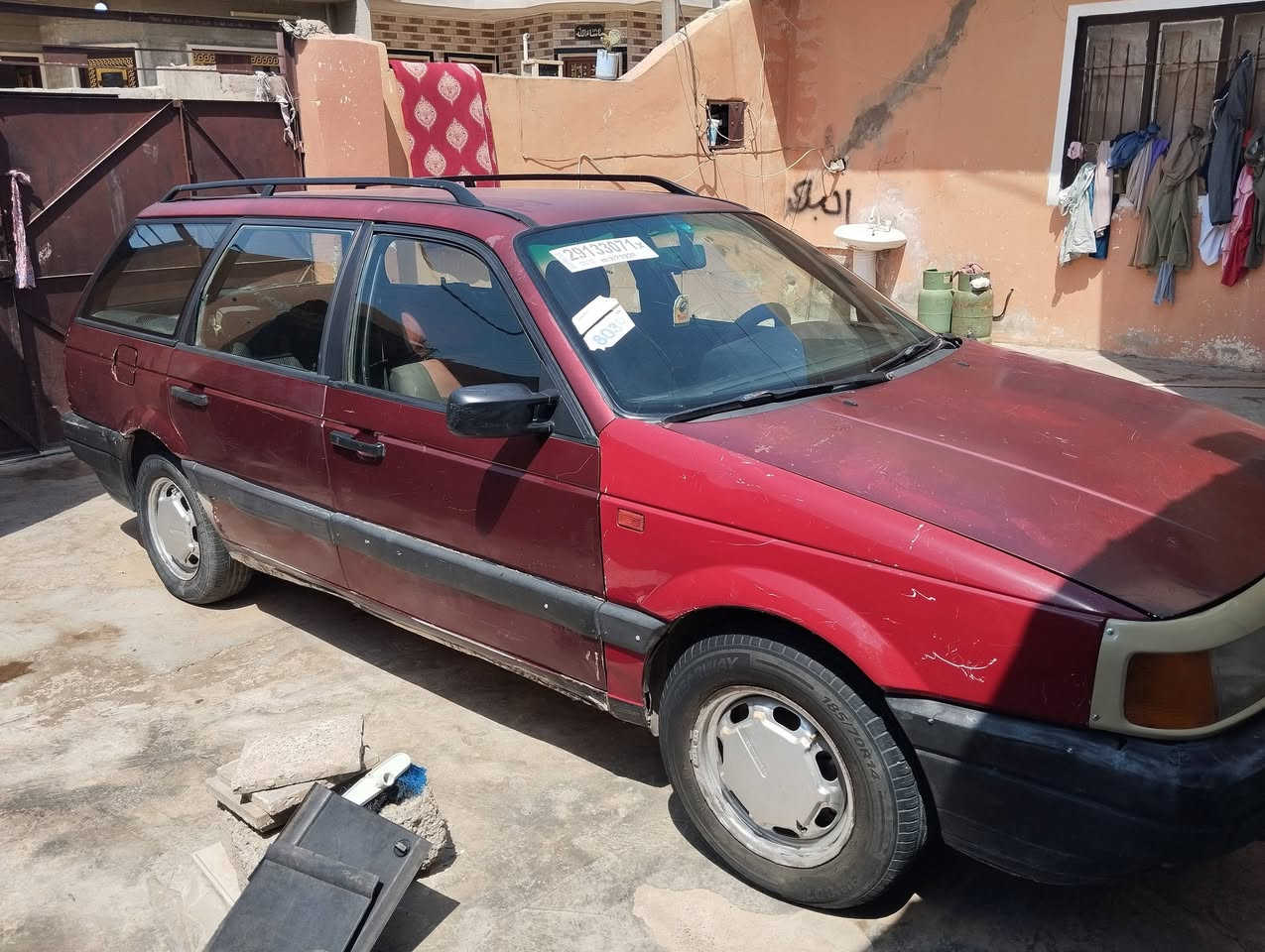 السلام عليكم سياره للبيع موديل 1992 رقم اخضر شرط التحويل ***********
