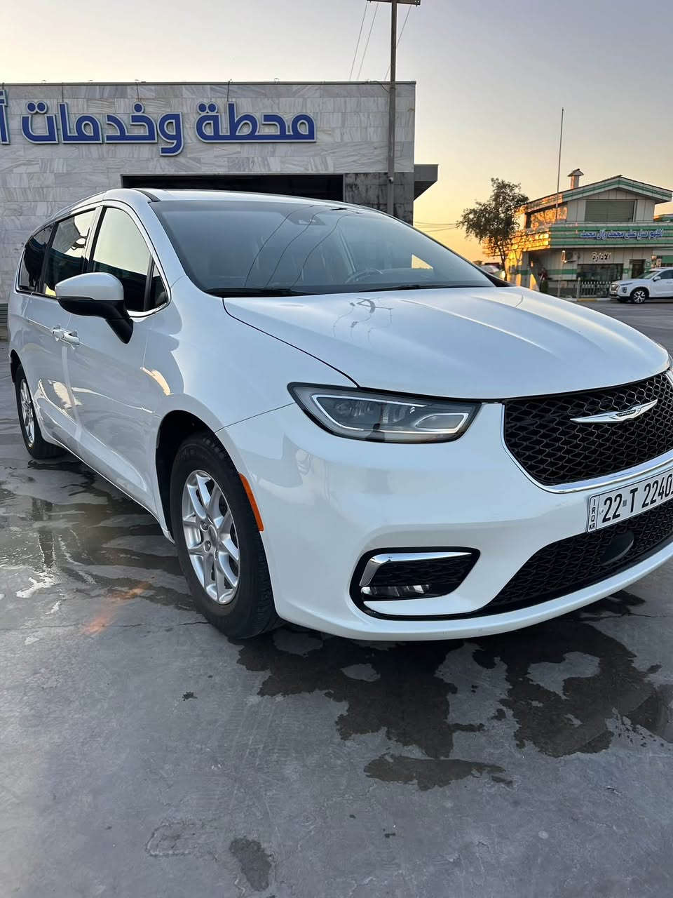 السلام عليكم كلايسلرباسفيكا لبيع 
موديل 23 رقم إربيل بسمي بانزين فقط 
فول مواصفات بس من عده فتحه 
حادثهه قطعه وحده فقط بس بنيد 
رقم تلفون 📞 *********** 
السعر 240 وبيها مجال 
اخوان غير متواجد ع فيس اتصل وبخدمتك
