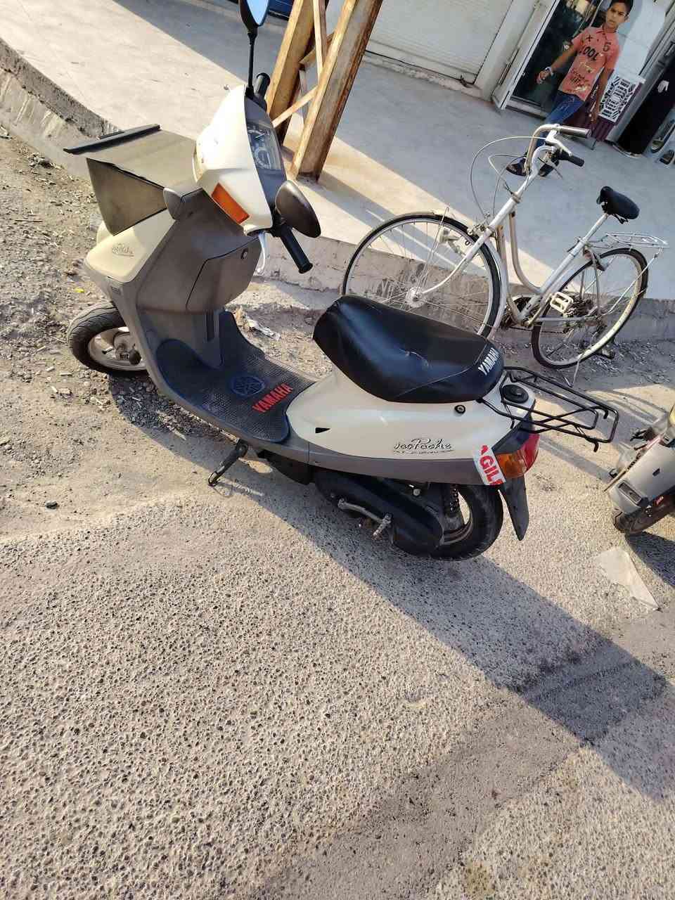 للبيع 450كل عيب مابيها اتصال ***********وبيها مجال
