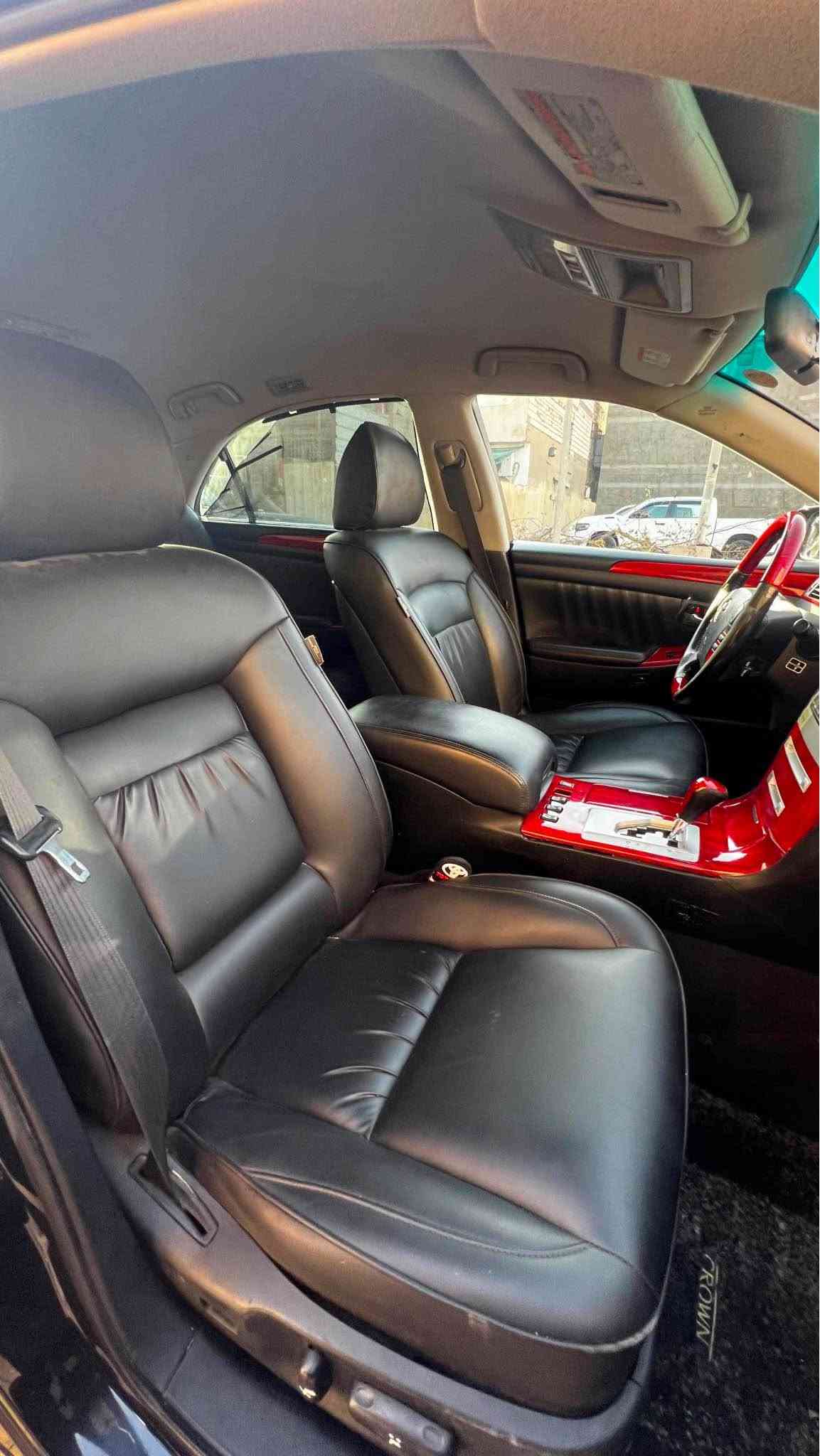 TOYOTA CROWN MAJESTA

للبيع تيوتا ماجستا.

رقم بصره مزاد شرط المداور ثاني يوم

السياره فول مواصفات 5 دكم
  
✅ محركها V8 الحجم 4300.

✅ كشنات جلدvip تتفئة ومساج  

✅ تبريد امامي خلفي3قطع.✅

✅ 3قطع بردات خلفيه.

✅ اربع كشنات كهرباء.

✅ 3برده خلفيه وجانبيه كهرباء اصليه.

✅ 5بصمات ابواب+بصمة تشغيل+ صندوك شفط 

✅ كشنات خزن ميموري.

✅ كامره خلفيه 

✅ ثلاجة

✅ مري ترحيب عند الاقتراب.

✅ ستيرن كهربائي

✅ مري كهرباء.
{لون نيلي}
✅ تحكم ستيرن+كروز تثبيت سرعه.

✅ جنطه جكات كهرباء شفط.

✅ سياره مال جناي 
:مشط ايسر بلاد
سيارة اي بي اس مامحور
 وباقي المواصفات المعروفه لل5دكم.

والسياره جاهزه على اخر حبايه.

العنوان البصرة زبير
***********

السعر160وبيهة مجال الزبير, البصرة
