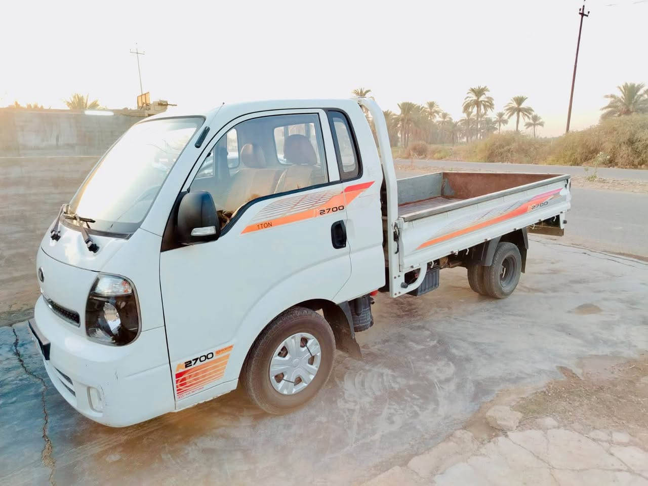 كيا بنگو موديل ٢٠١٩ رقم صلاح الدين سياره نظيفة جدا محرك ما ينقص تدفه وتبريد تخم تاير جديد بيها ضربه بسيطه بالبچم وبدلت بنيد وباب مال تفصيخ 
السعر ١١٥ $ وبيها مجال 
مكان السياره صلاح الدين بلد يثرب البوحشمه
رقم الهاتف ***********
