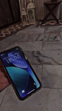 ايفون ١١ • ٦٤ • فيس ايدي متوقف