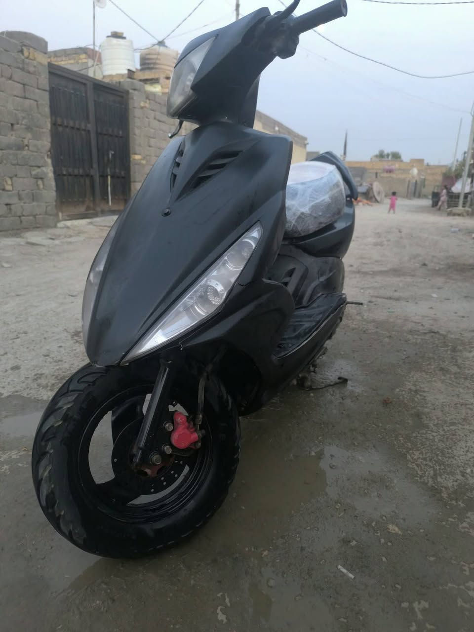 سلام عليكم ماكس مضلع اللبيع سعر 400 مكانه سوك الشيوخ حي العسكري  ***********
