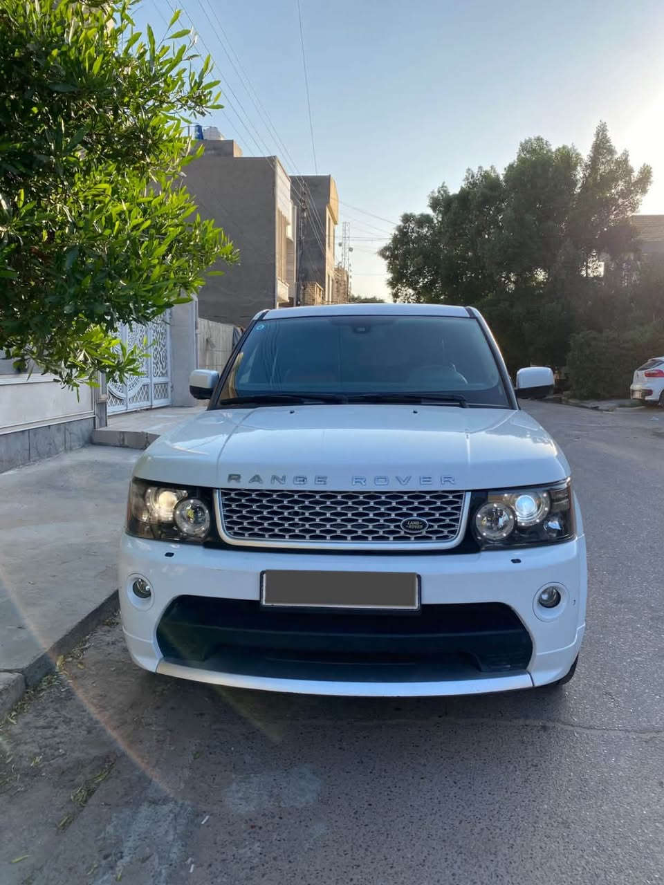 رانج
مديل 2013
رقم بغداد بأاسمي تحويل مباشر 
اوتوباكرفي خليجي ماشيه137km
سيارة حلوه
موصفاتهة معروفه 
جكات جنططه كهرباء بصمه كشنات كهرباء 
سياره 𝟖سلند سوبر 
بيهة ملاحضات 
وسياره ببهة كازكيت يحتاج صيانه ابيعهة عله وضعهة 
ليعرف بيهن يتصل فقط رجاء لمو شراي لا يتصل
*********** - وتساب
