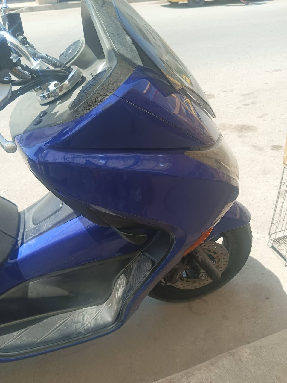 سلام عليكم دراجه فورزه صفر عشره دراجه جديده بل جيس دراجه شخط مابيهه بيهه منضومه زنون دراجه كهربائية كلهه شغاله وراق كامله كمرك كامل مكاني جزيرة 🏝بغداد السياحيه رايدهه ب 15وبيهه مجال كلش كلش قليل رقم الهاتف ***********
