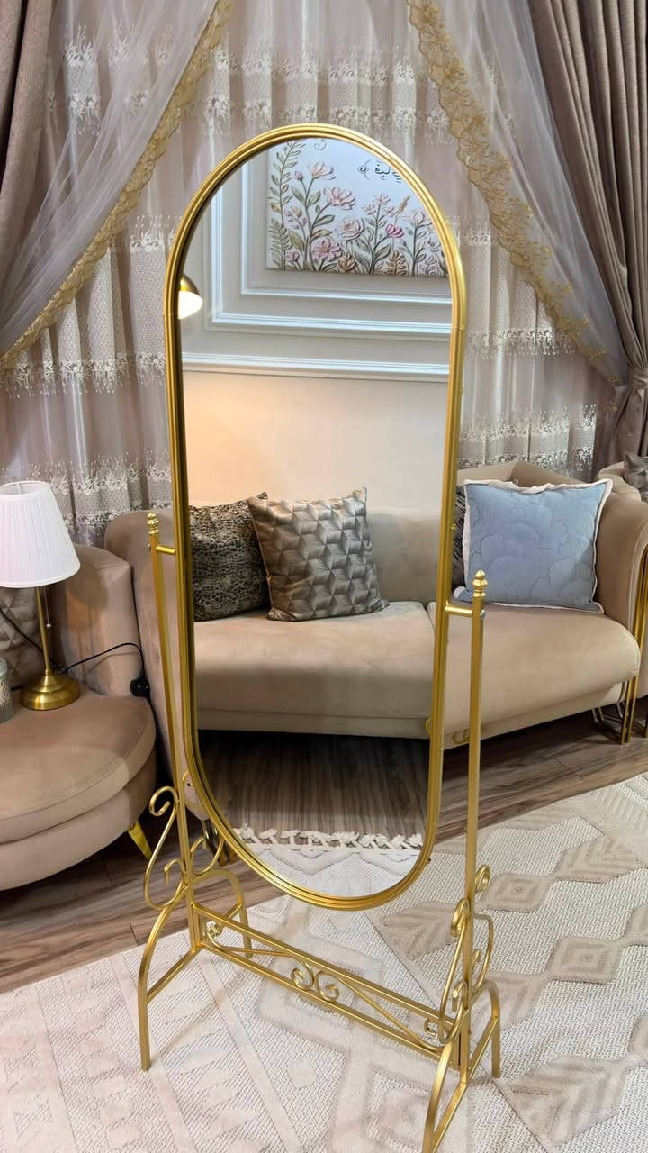 غراض مستعملة للبيع اخت الجديدة 
ستاند عطور نظيف طابقين بـ 25 الف 
زولية بوهيمي قياس 3 مترات بـ مترتين بـ 90 الف وبيها مجال بسيط
مراية فكتورية ذهبي بـ 90 الف وبيها مجال بسيط
ميز تلفزيون قياس 120 سم بـ 85 الف وبيها مجال بسيط
تيبل لامب عامودي ذهبي فكتوري اخو الجديد بـ 55 وبي مجال بسيط
العنوان كربلاء حي الاسرة توصيل ما عندي رقمي ***********
